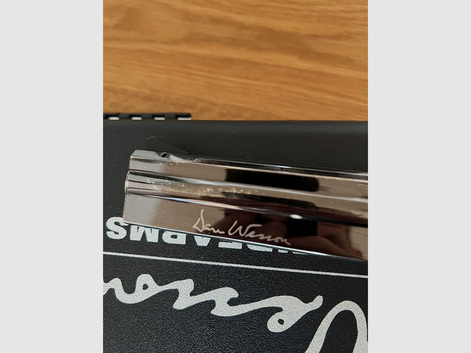 Dan Wesson 715 6"