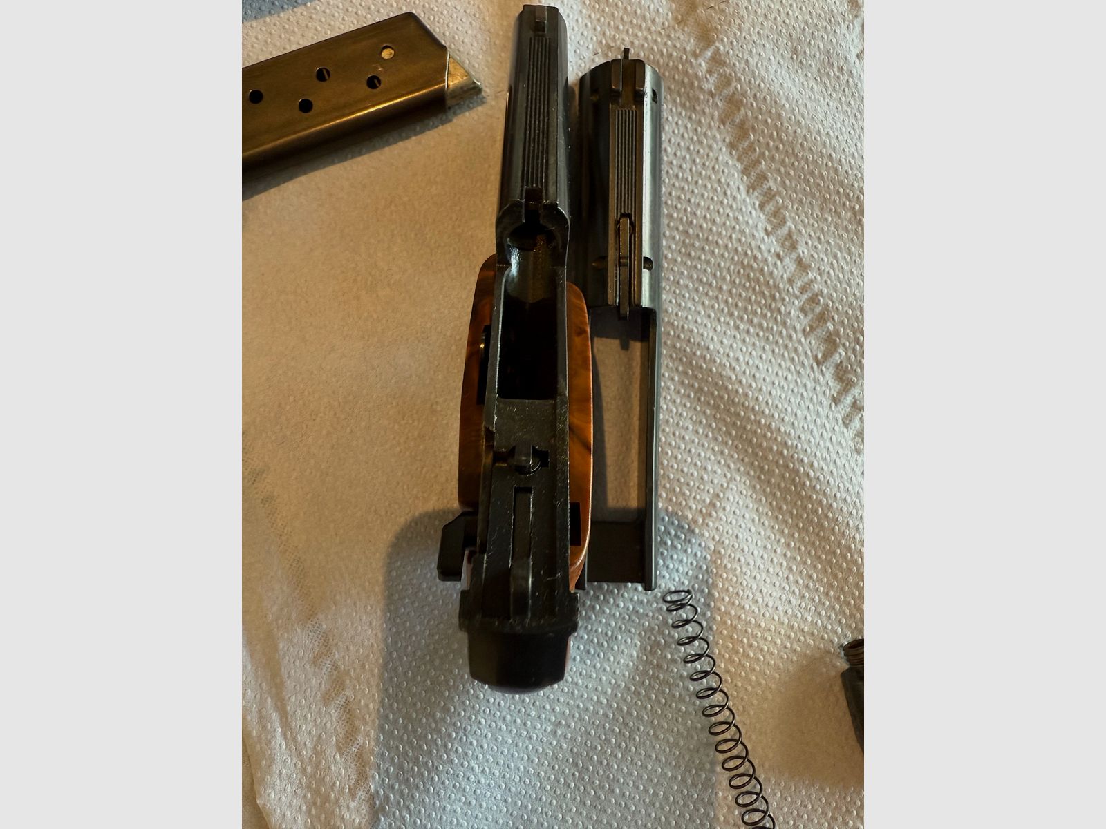 Röhm RG 8 – Schreckschusspistole im Kaliber 8mm (PTB 412)