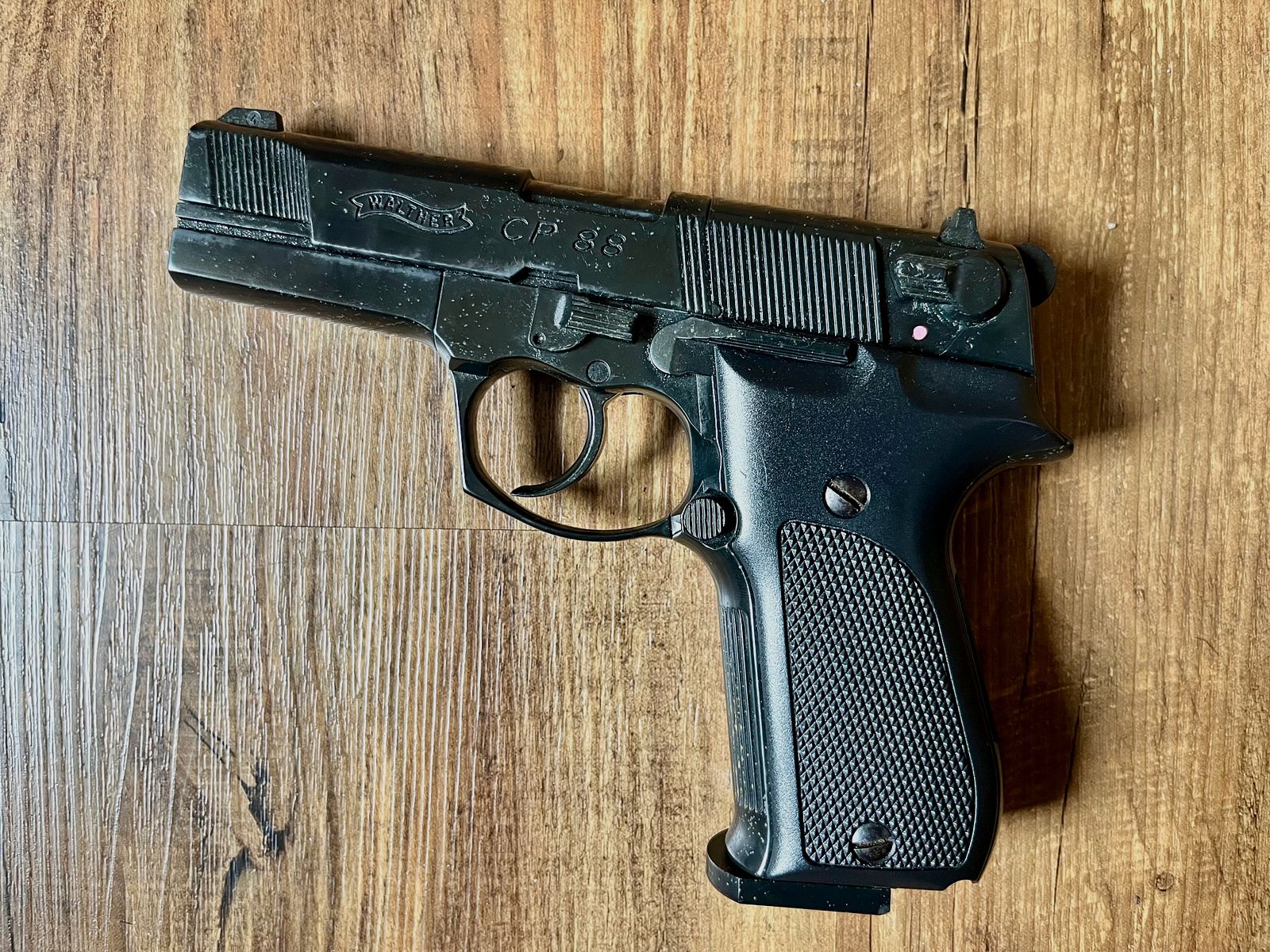 Walther CP88 gas pistol blank firing gun