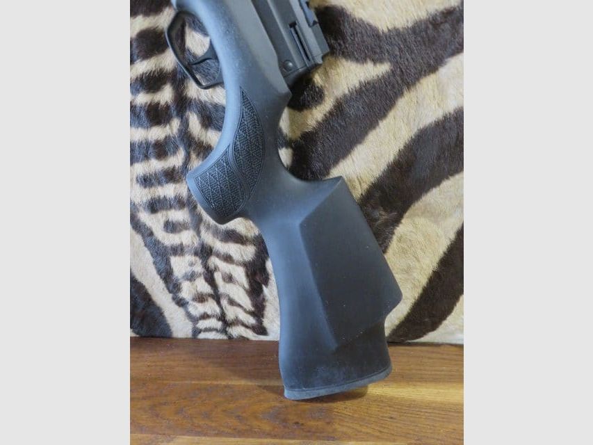 PCP-Gewehr WEIHRAUCH HW110 Kal.4,5mm Lauf 61 cm 2 Magazine, Bild 8 von 12