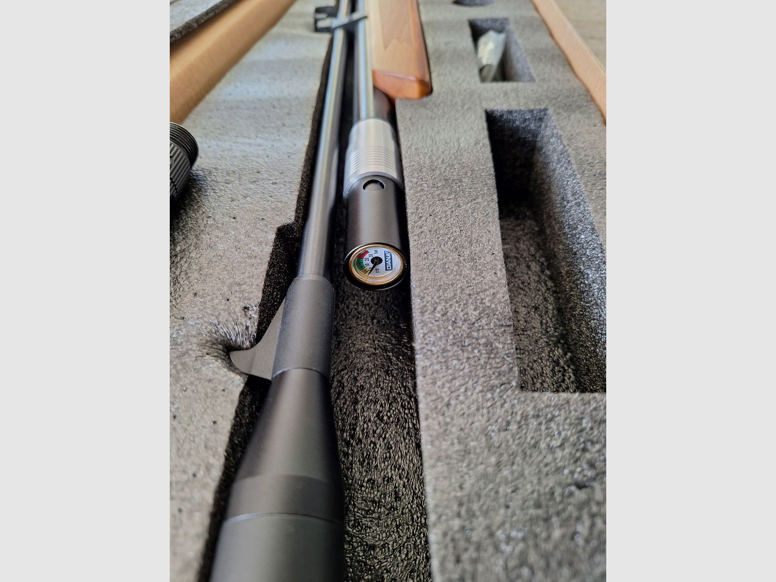 Diana Trailscout Wood Co2-Rifle 4,5 mm Diabolo avec accessoires