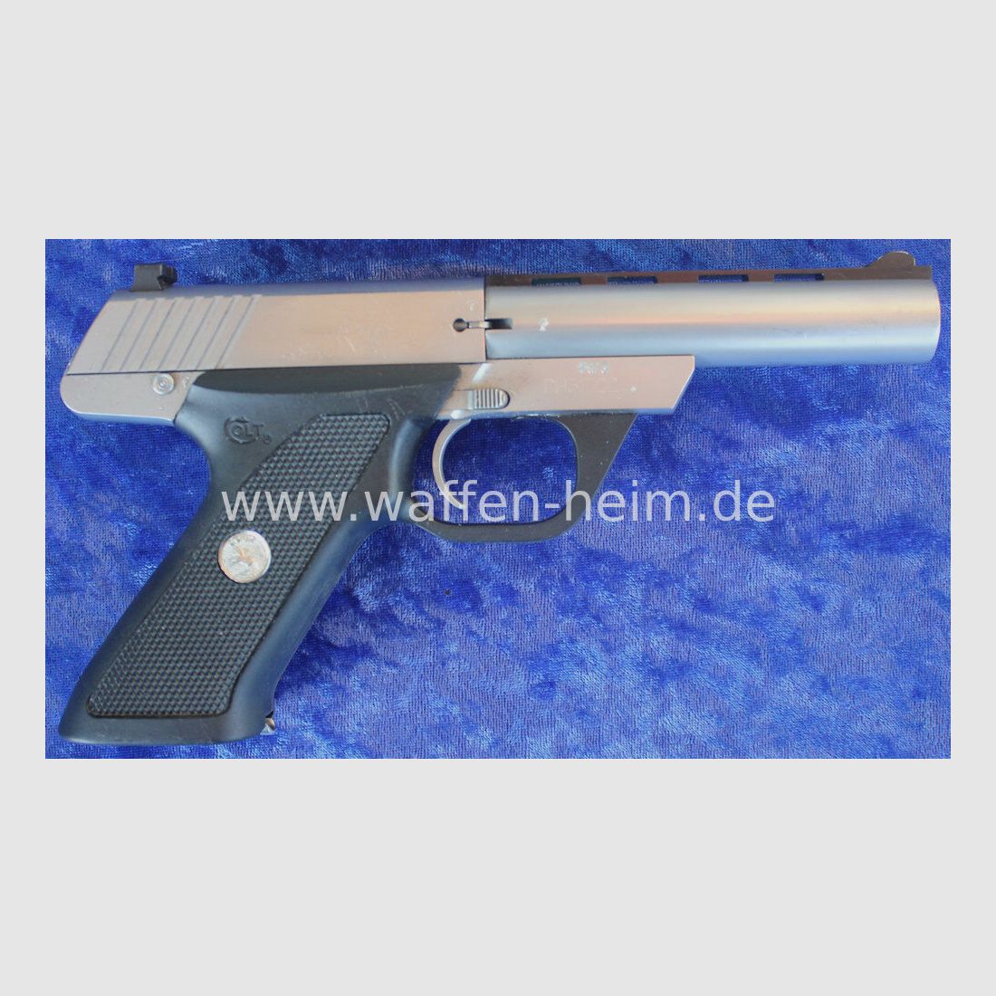 Pistola Colt .22, immagine 2 di 7