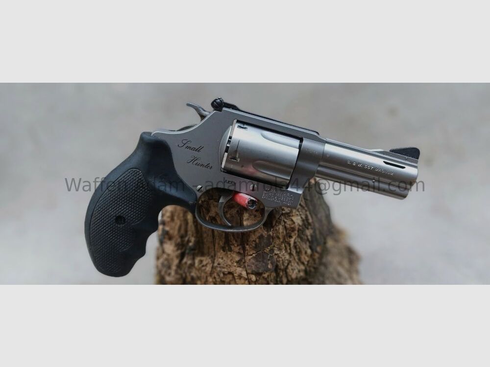 Smith & Wesson 60-3 Small Hunter