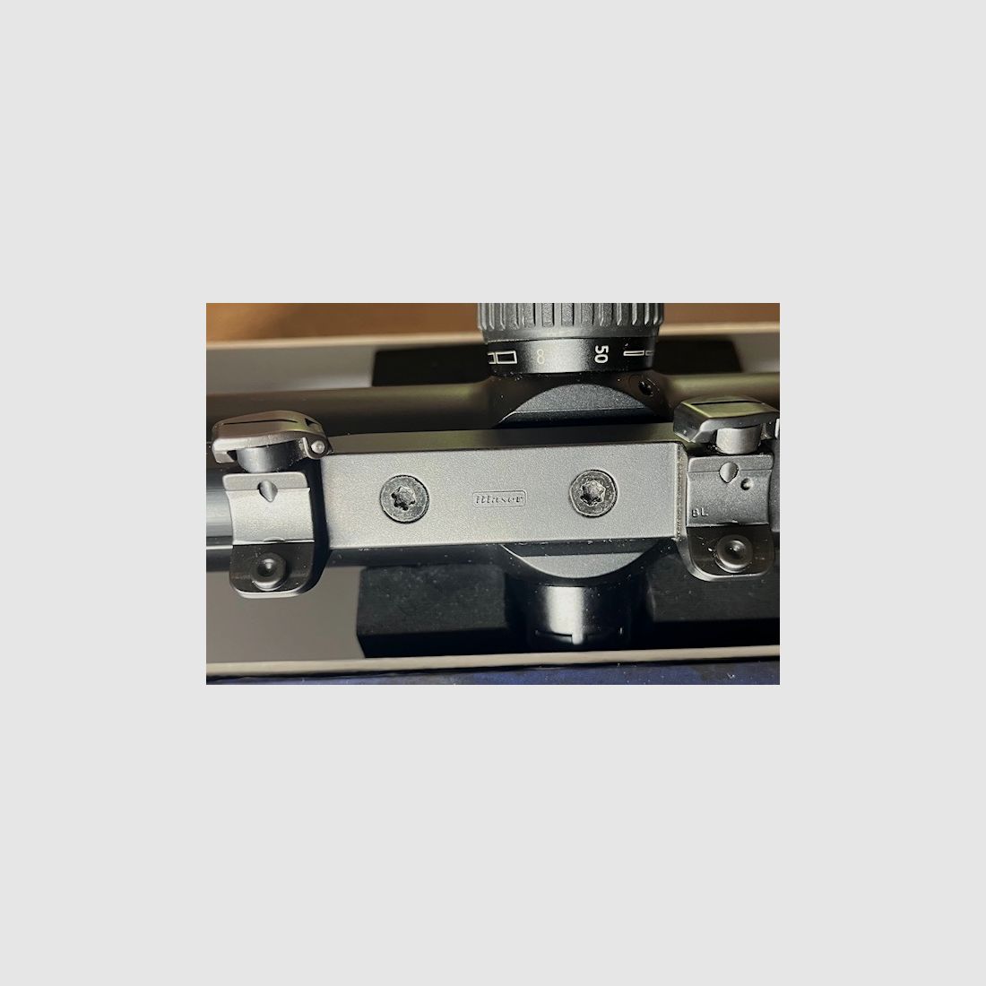Zeiss V8 2,8-20x56,ASV, (LA60), Schiene  mit original Blaser Sattelmontage