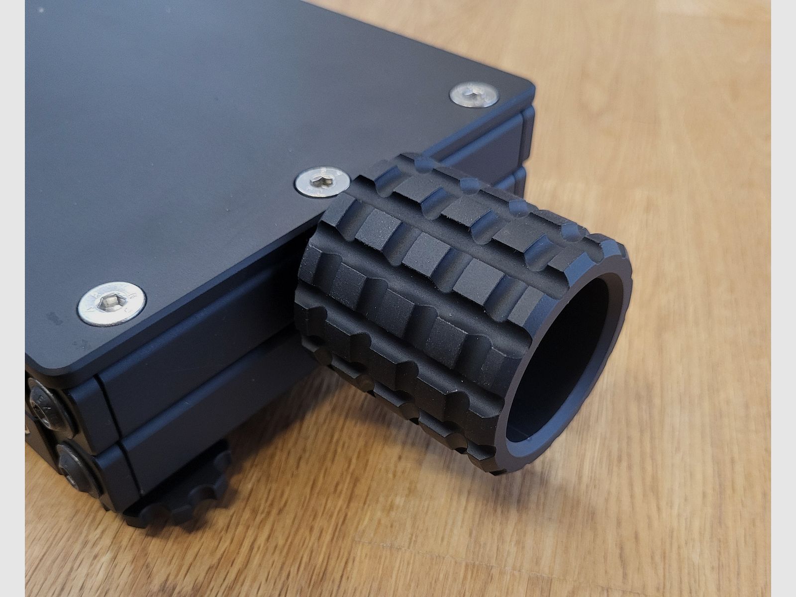 Bears Justierbarer Lifter für dein Rearbag mit Seitenverstellung