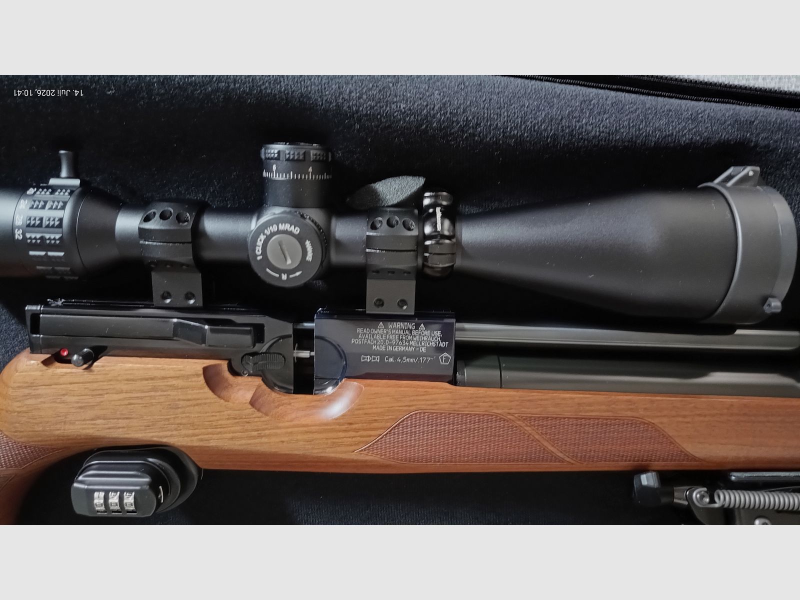 Weihrauch HW100 Hawke Sidewinder 8-32x56