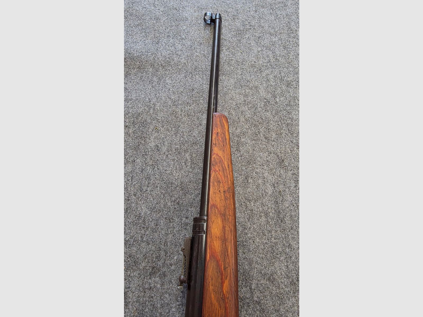 Haenel Mod. 49a met laminaatstock uit 1959 in goede staat, doorlader, geen 310