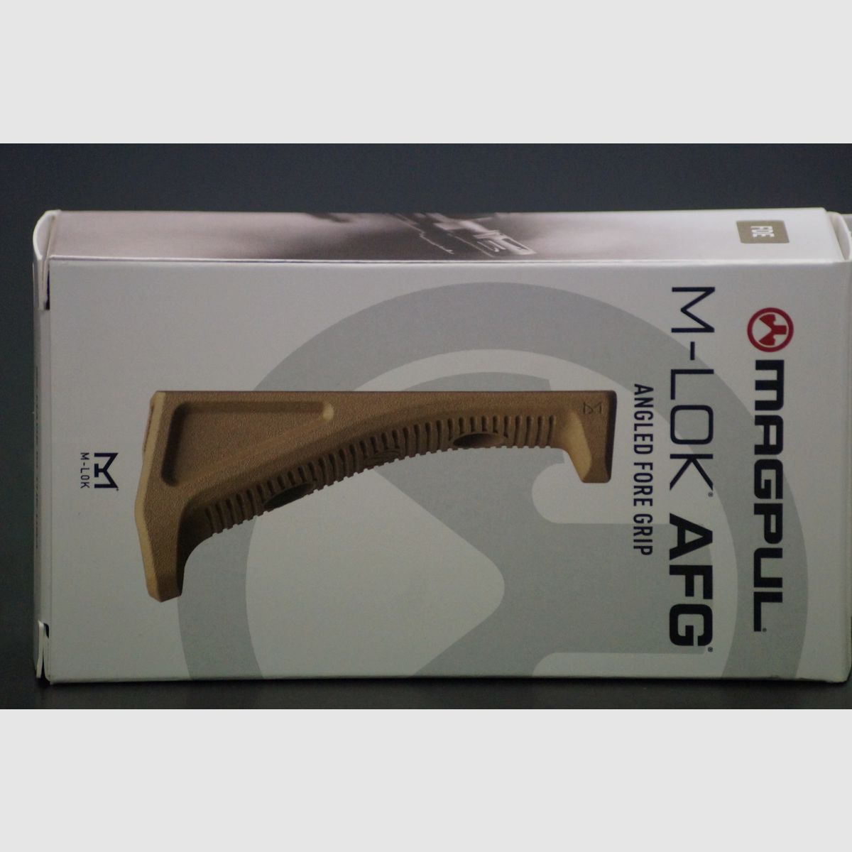 Magpul M-Lok AFG FDE, image 1 sur 4