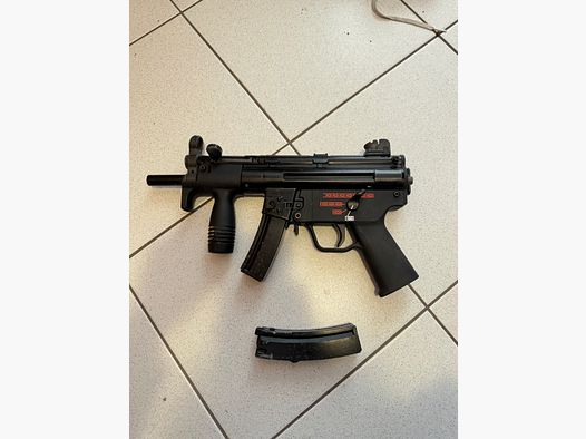 Wei-ETech WE5K Apache SMG Vollmetall GBB 6mm BB schwarz