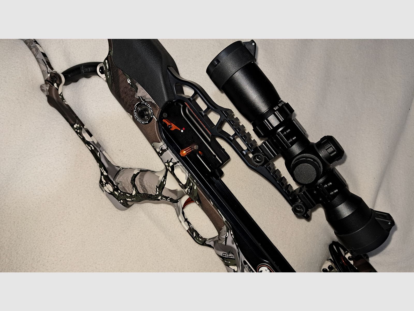 Fast Neue Ravin R10  Predator  Camo  Armbrust mit Zubehör 