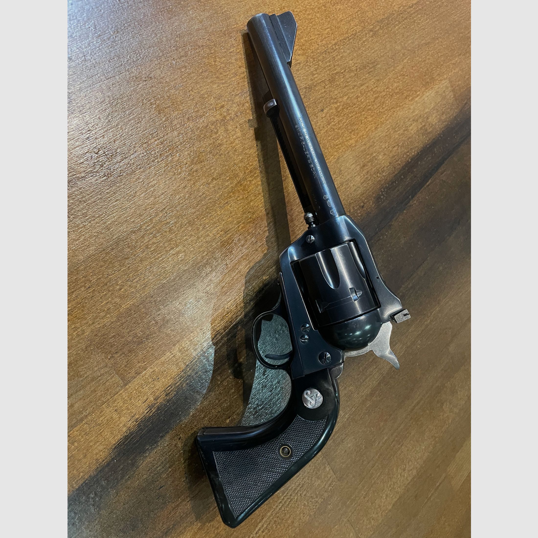 Revolver Sauer und Sohn Six Shooter