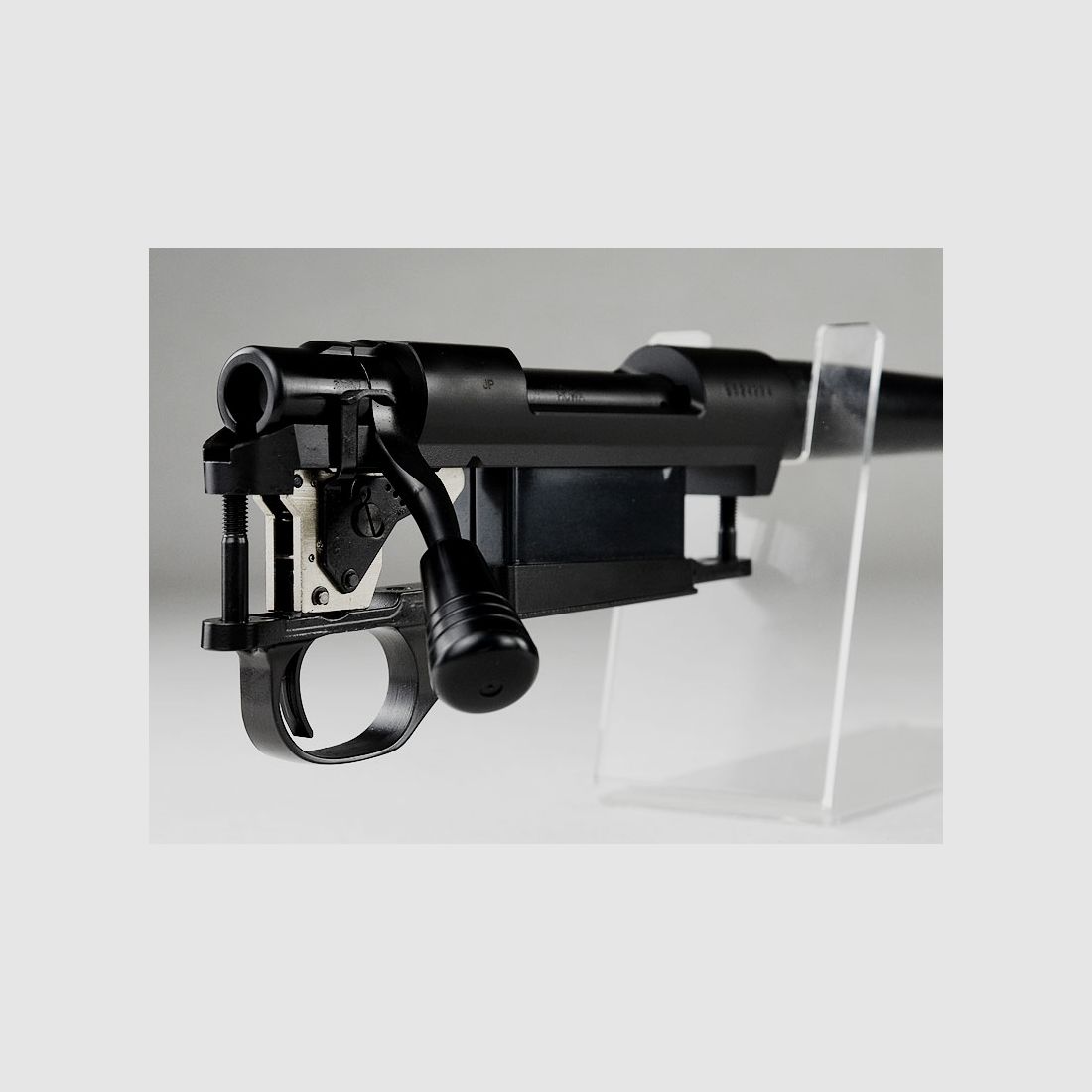 HOWA M-1500 Acción de cañón "Heavy Barrel" 6,5 Creedmoor / Acción corta / Cañón de 24"