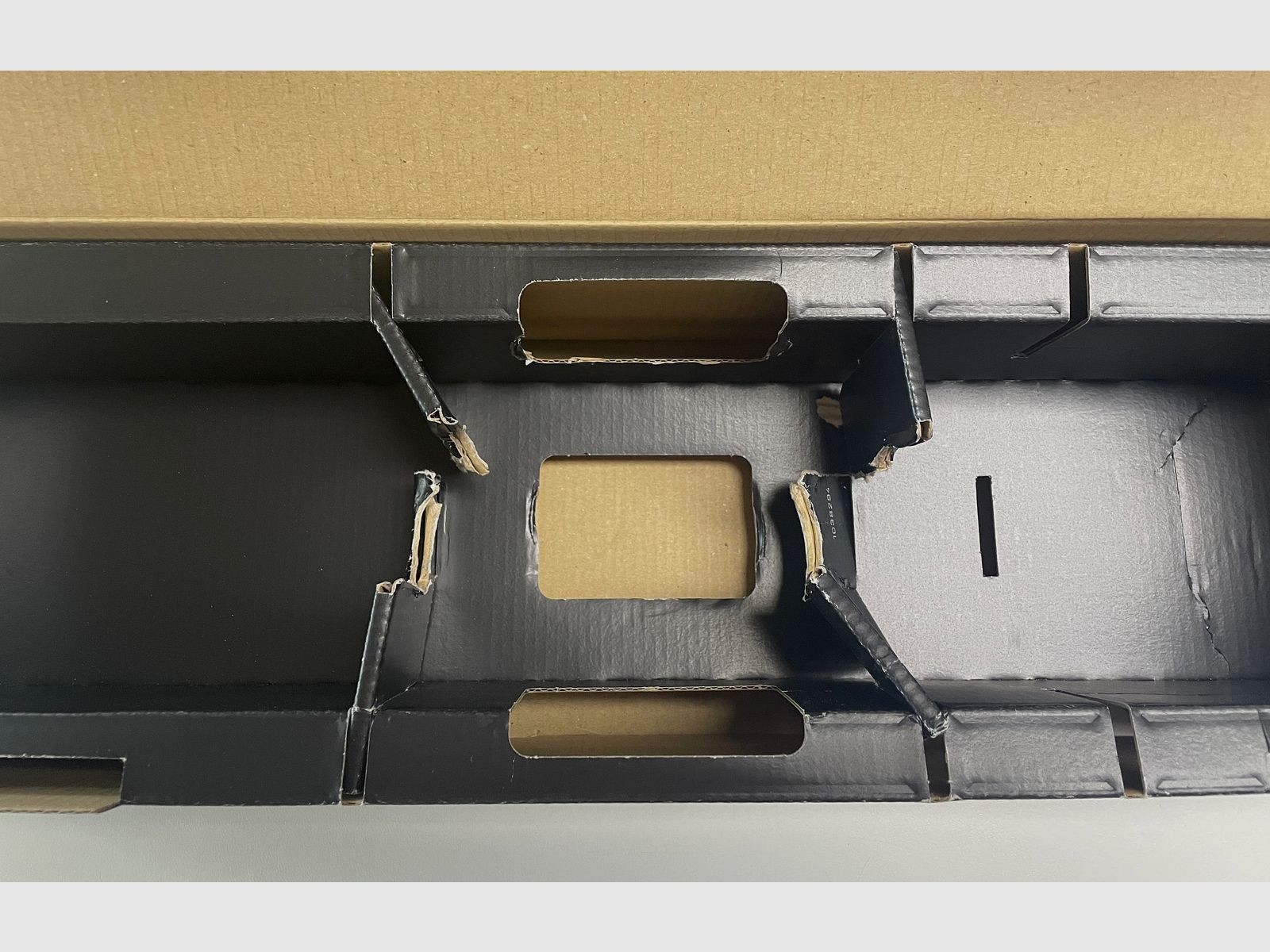 Exhibitor Meopta 2004791004 riflescope Optika6 4.5-27x50 RD FFP reticle MRAD1 RD Reticle V418