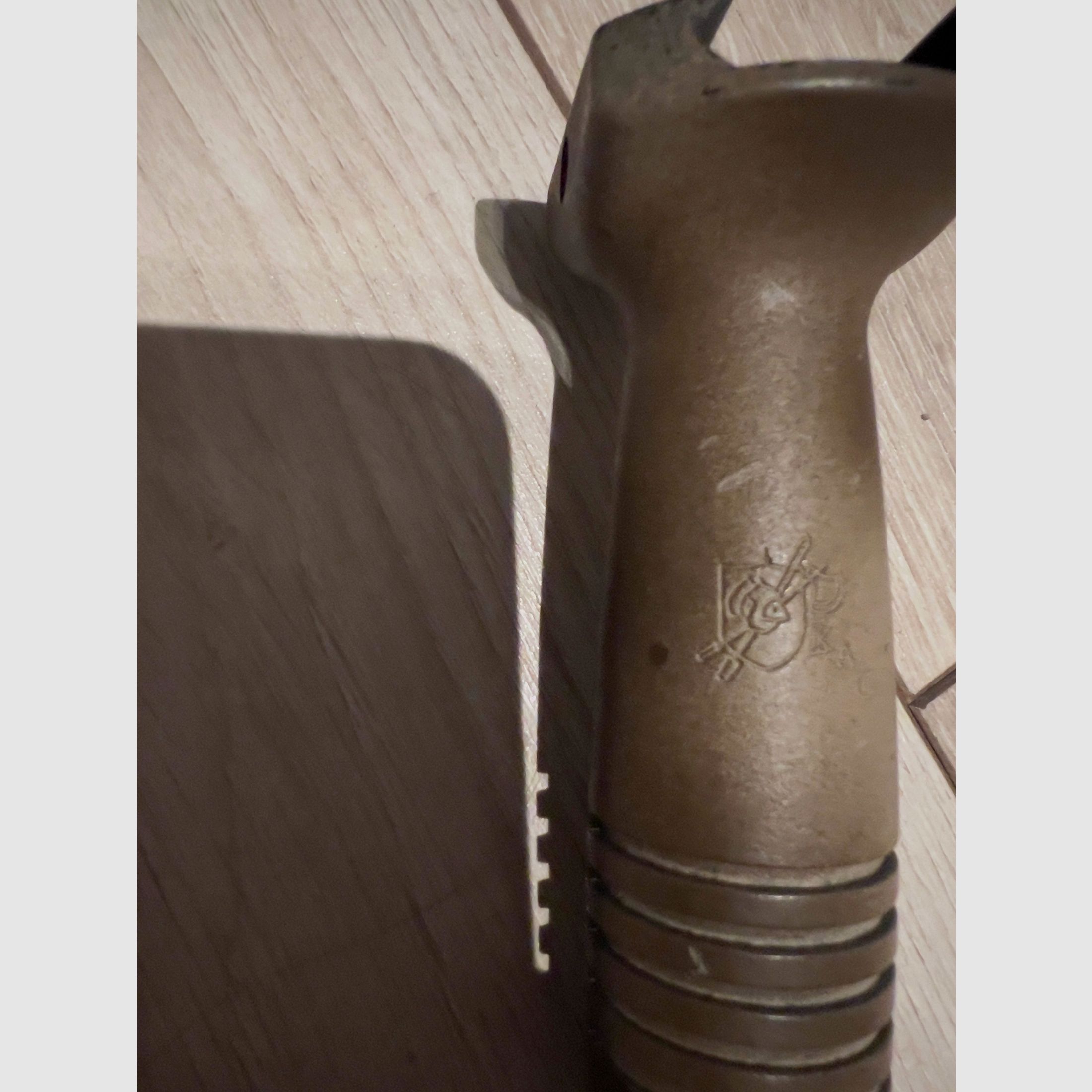 VFC impugnatura verticale - nello stile di Knight's Armament (KAC) - condizioni eccellenti!