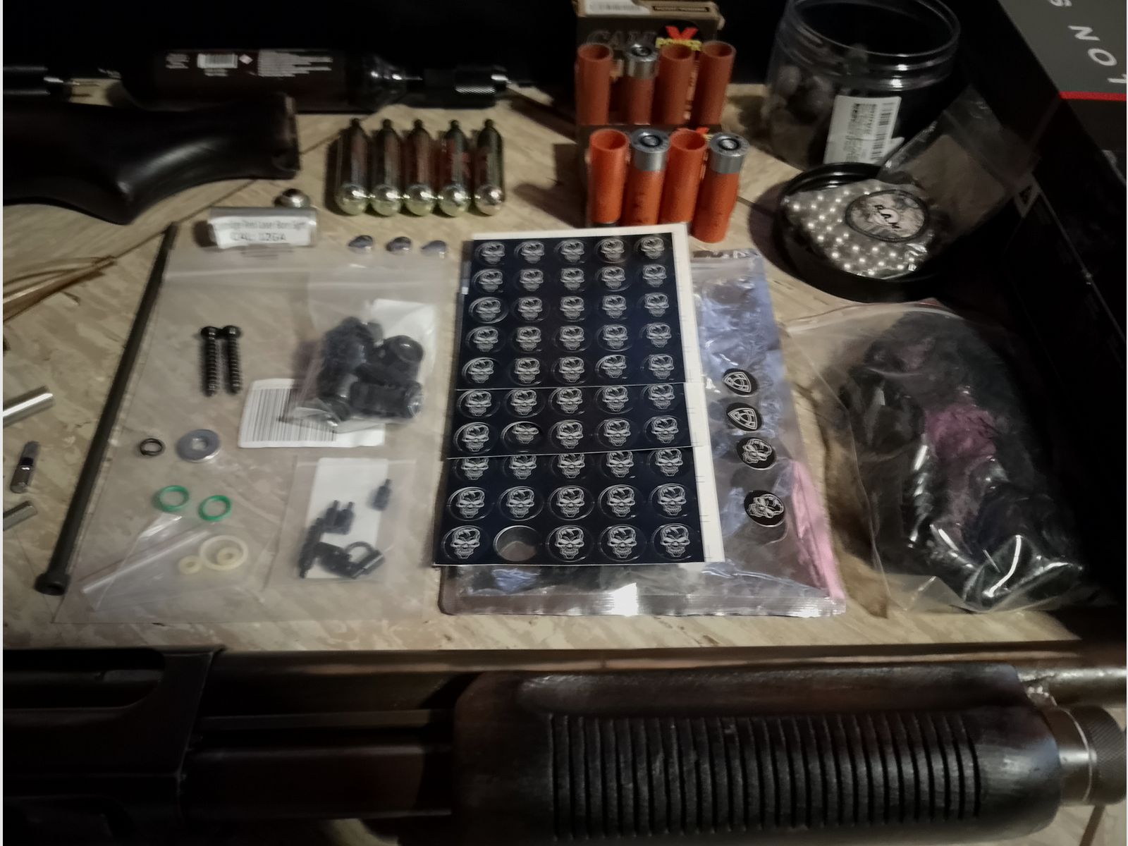 A.p.s. Cam870 Ram MK3 Shotgun .68 mit viel Zubehör X-power Shells usw