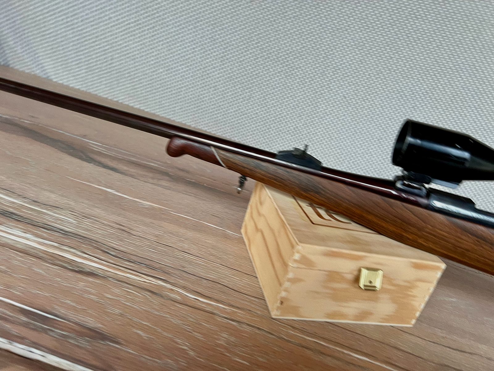 Voere Repetierbüchse Kaliber 7x64 mit Zeiss Zielfernrohr - Top gepflegt mit Munition !!