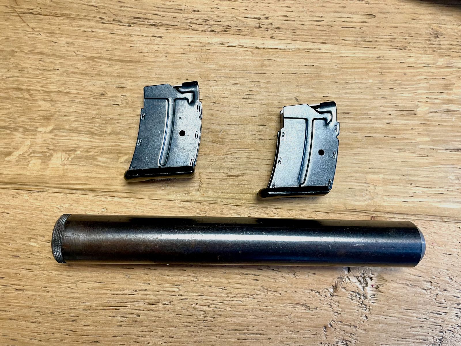 Repetitiegeweer Anschütz Mod. 1422 met Duitse trekker inclusief ZF Tasco 4-12x56 en geluiddemper