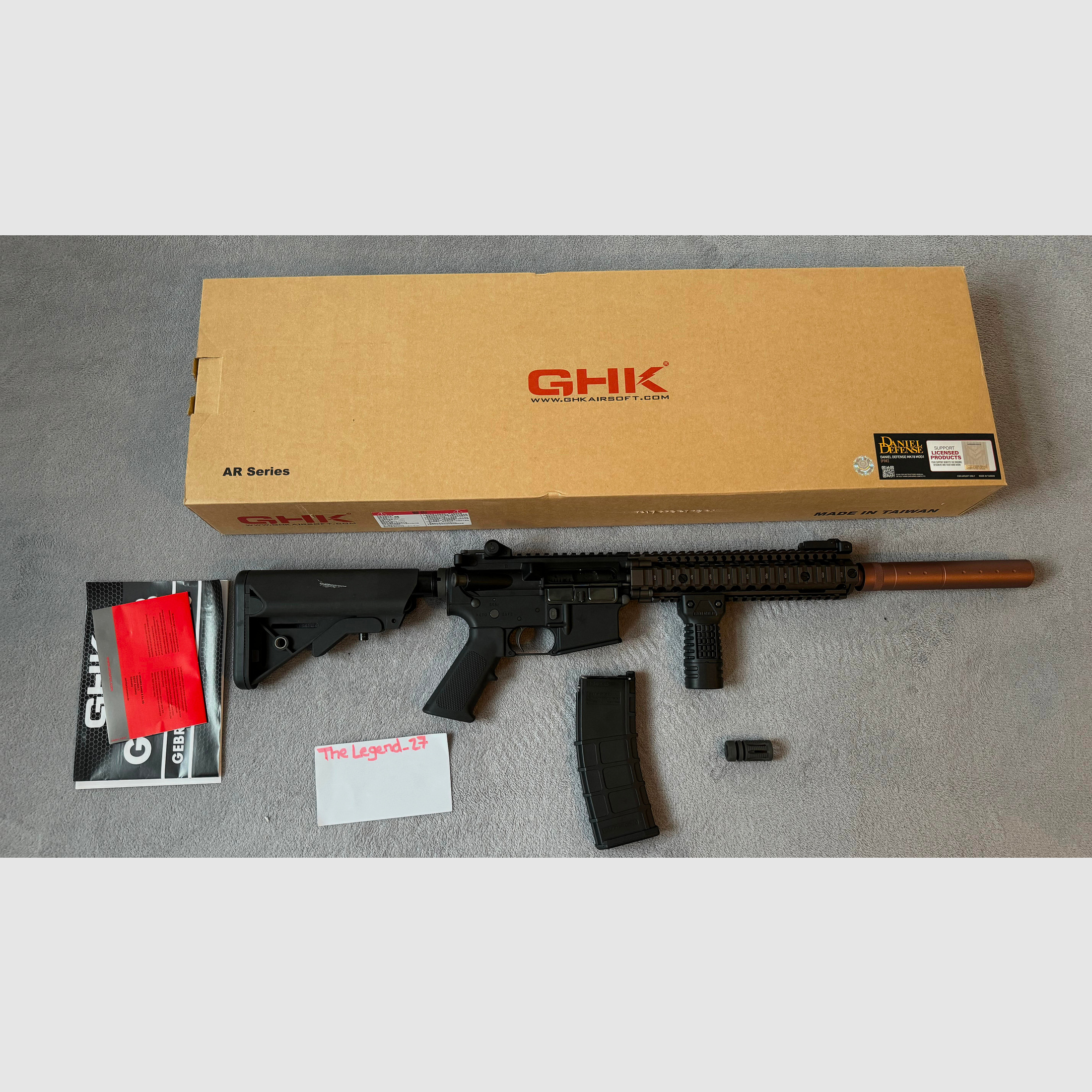 GHK Daniel Defense Mk.18 org. Colt Markings und Zubehör 