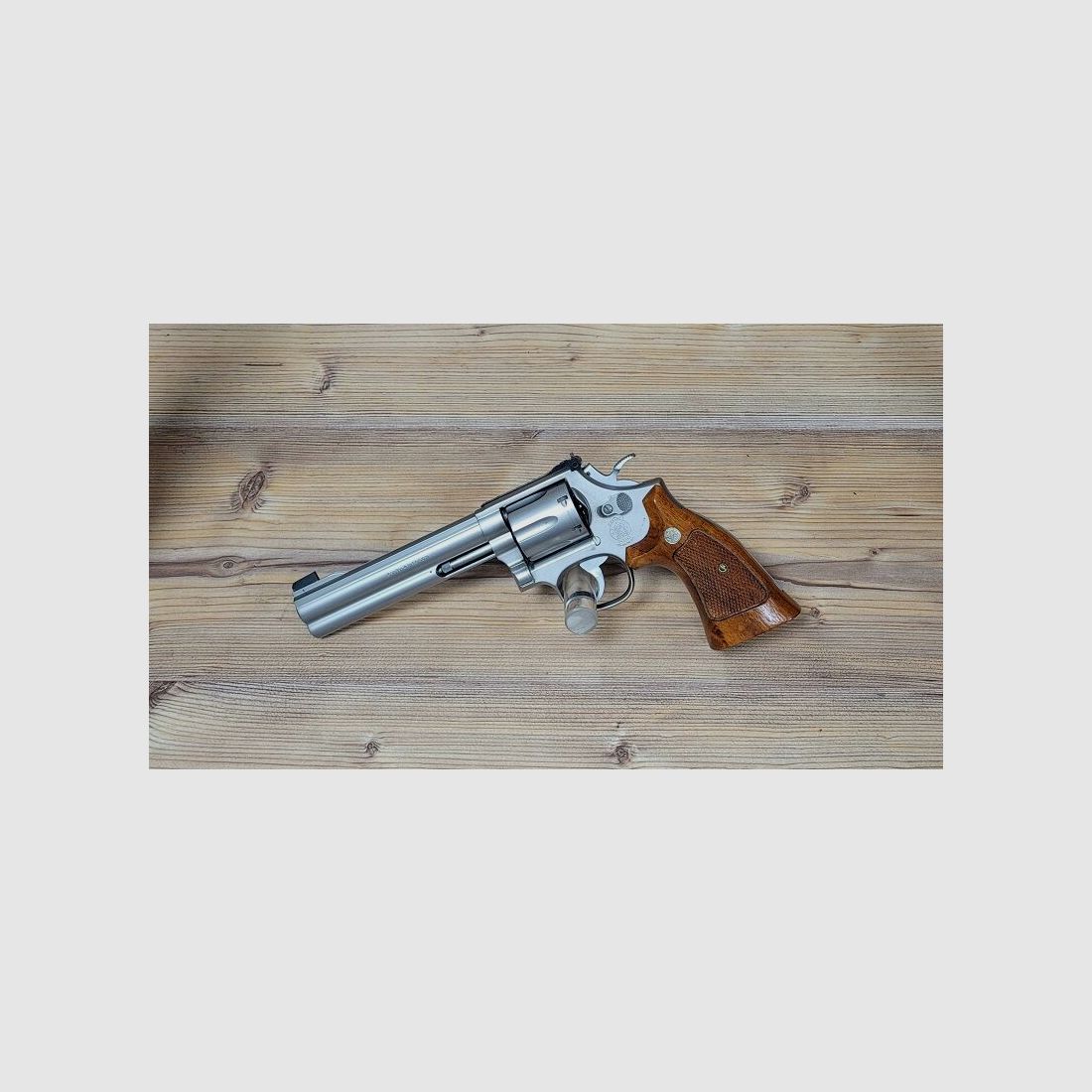 Smith & Wesson 686 Target Champion 6" - roestvrij staal mat // S&W 686-3