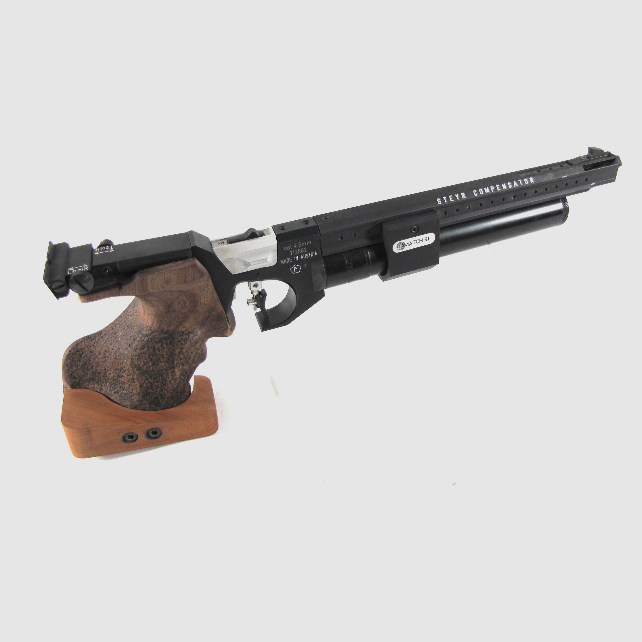Match-Luftpistole Steyr LP 1 CO2