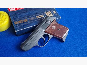 Röhm RG 90 Pistolet w kalibrze .315k z puszką amunicji ślepej Schreckschuss Silvester