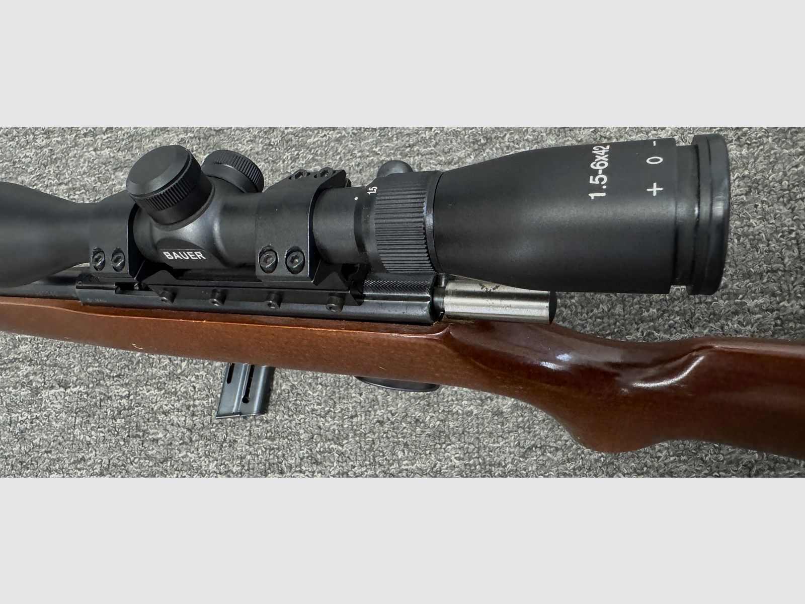 Voere .22lfb + ZF 1,5-6x42