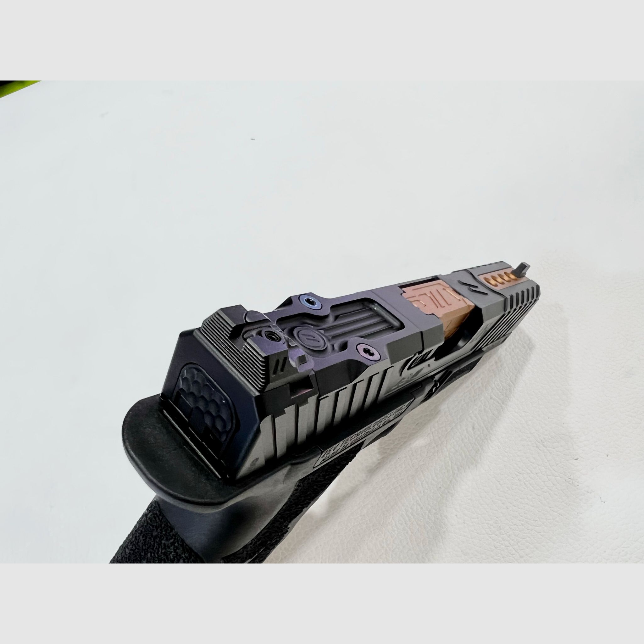 ZEV OZ9 COMPACT HYPER – 9X19 (9 LUGER), Bild 8 von 13