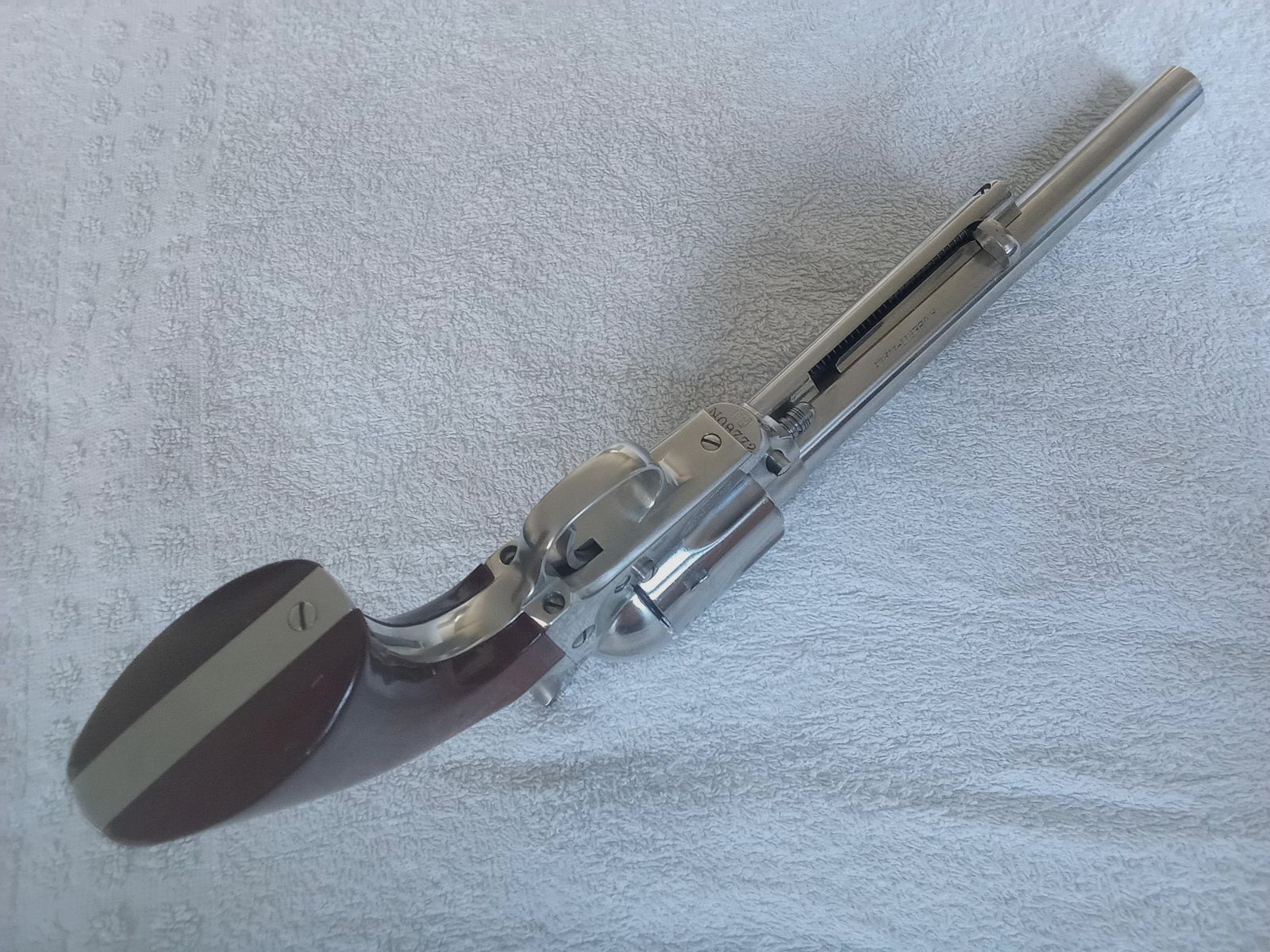 Revolver Uberti 1873 Cattleman Kaliber 357 Magnum lufa 5.1/2" KATEGORIA B