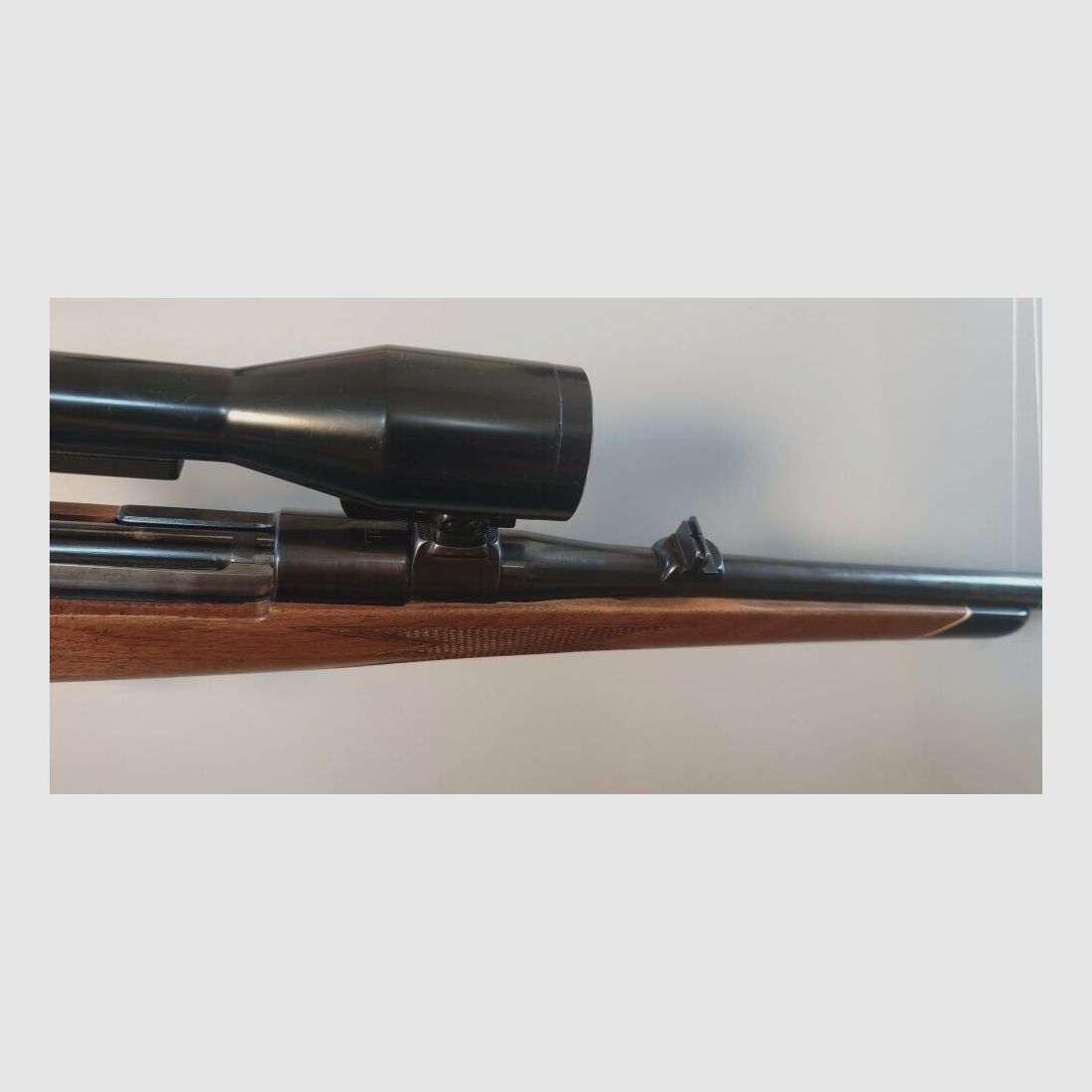 AKAH Merkur 7x64