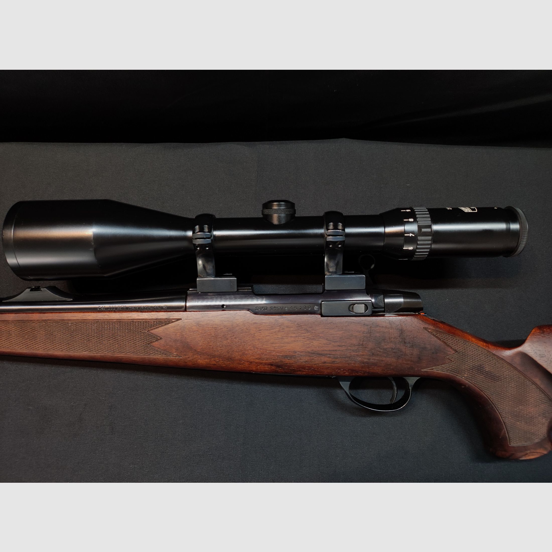  Sako Repetierbüchse Kal. .222 Rem - Schmidt & Bender 2,5–10x56 – Sehr guter Zustand