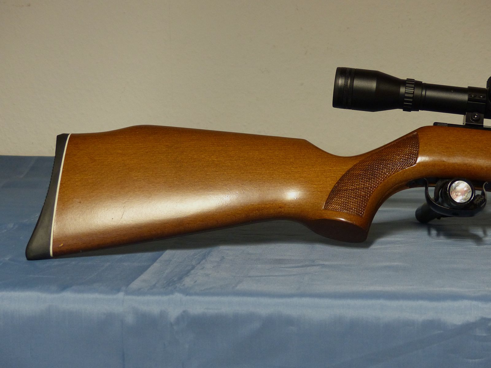 Carabina de aire comprimido Diana modelo 35 con mira telescópica Cal. 4,5 mm en estado como nuevo