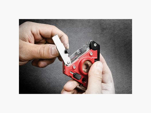 REINIGUNGSWERKZEUG AR15 CARBON BOSS REAL AVID