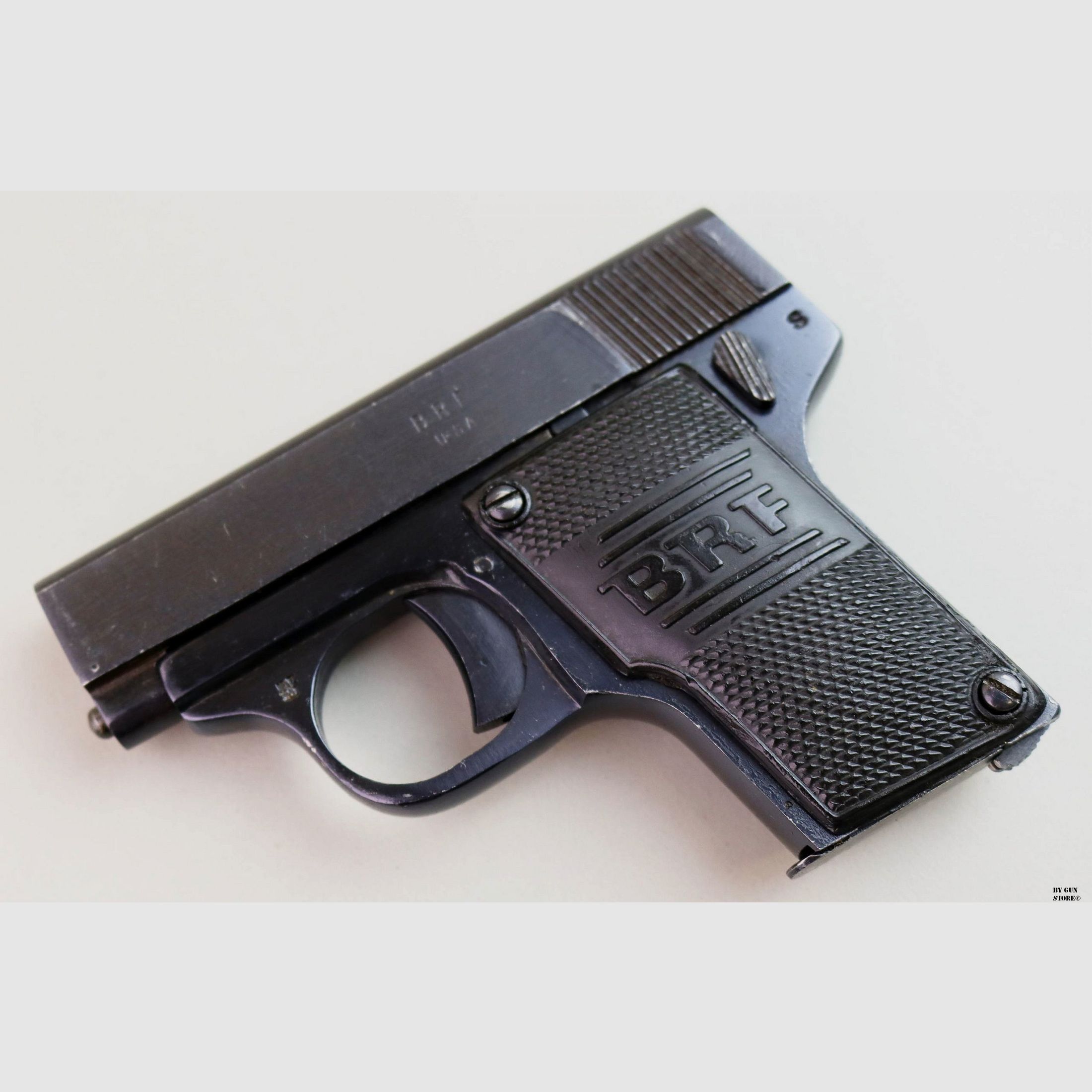 Pistool P.A.F. Pretoria Arms Factory mod. BRF kal. 6,35 mat. A9458, afbeelding 2 van 11