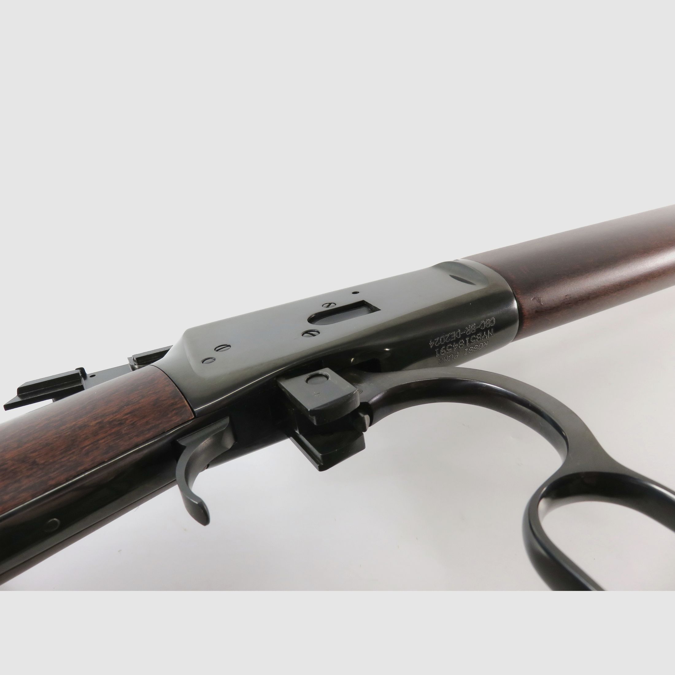 Repetidor de palanca Rossi Puma Octagonal  Pavonado | .38 SPL / .357 Magnum | COMO NUEVO