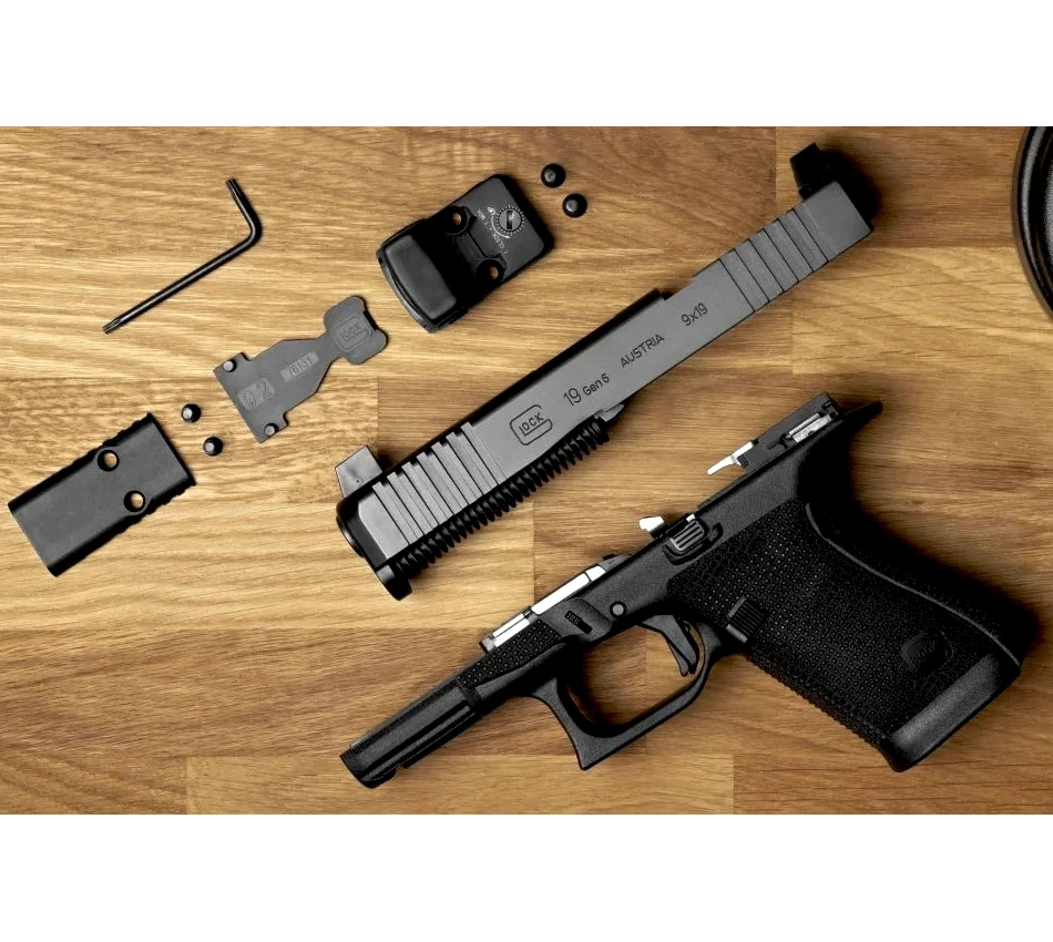 Pistola GLOCK 17 Gen. 6 OR cal. 9x19mm (76227), immagine 12 di 15