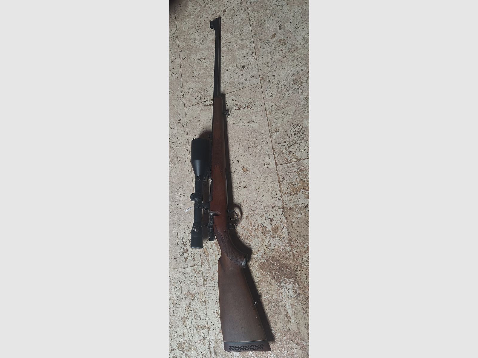 Repetierbüchse Zastava Bergfreund Kal.7x64 mit ZF Lisenfeld 8x56 Spezial  Jaguar 
