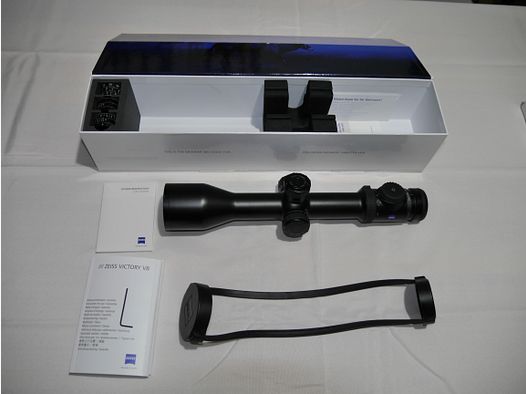 Zeiss Victory V8 2.8-20x56 with ERA TAC mount