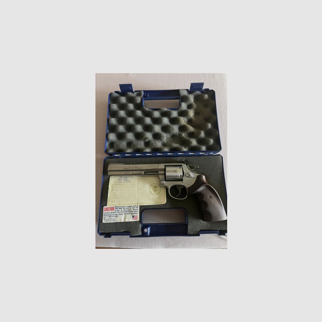 Smitch & Wesson Target Champion Deluxe / Match Revolver / .357 Mag