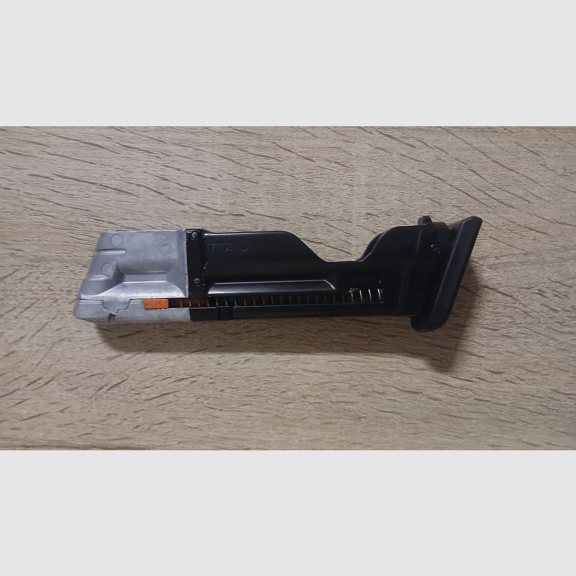 Magazijn Glock 17 Gen5 T4E 8 Schot Kaliber .43, afbeelding 1 van 2