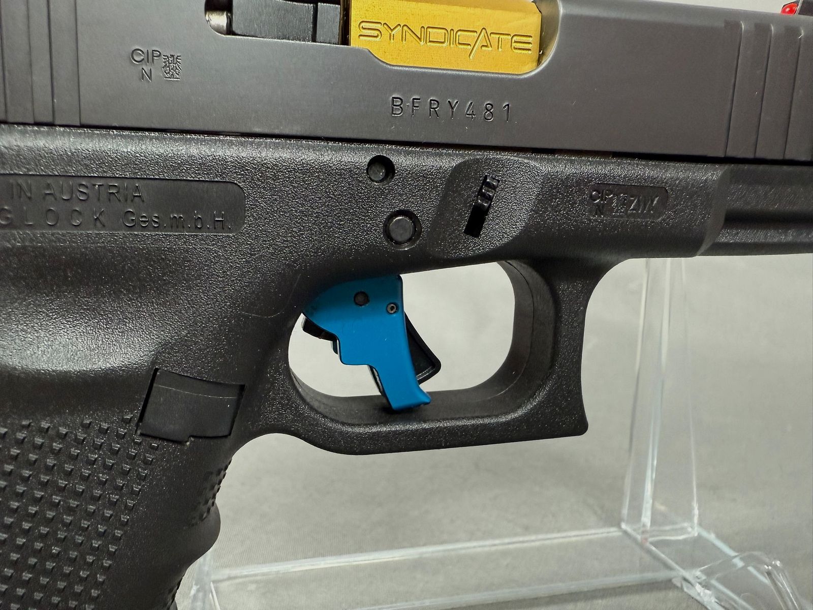 Glock 19 Gen 4  FS mit Syndicate 919 Lauf in 9mm Luger