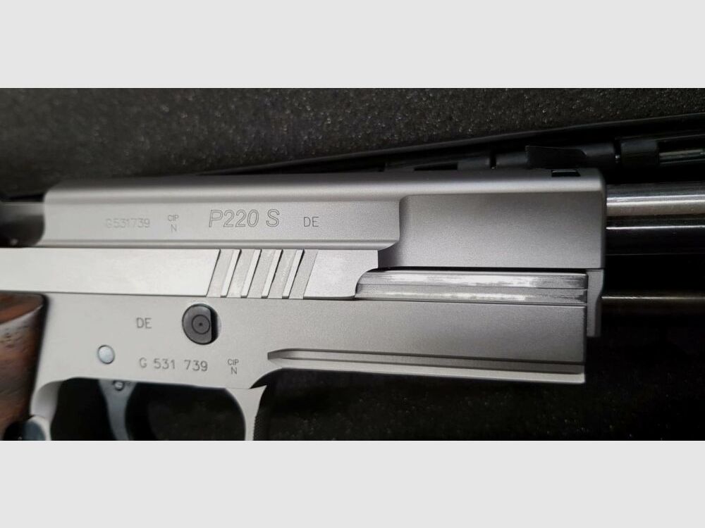 SIG Sauer P220S X-SIX
