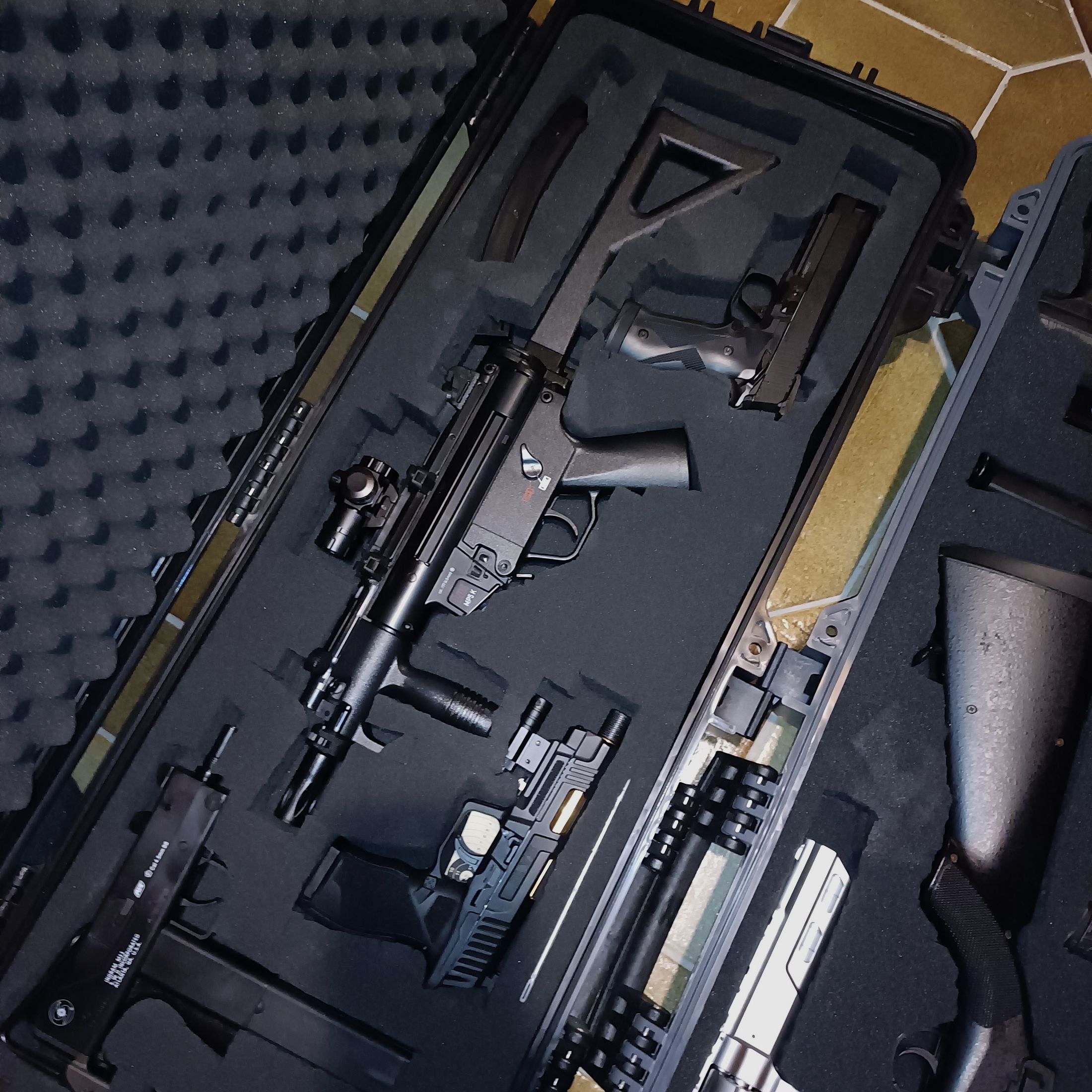 Collezione CO2 Airsoft inclusa valigetta di alta qualità, immagine 3 di 5