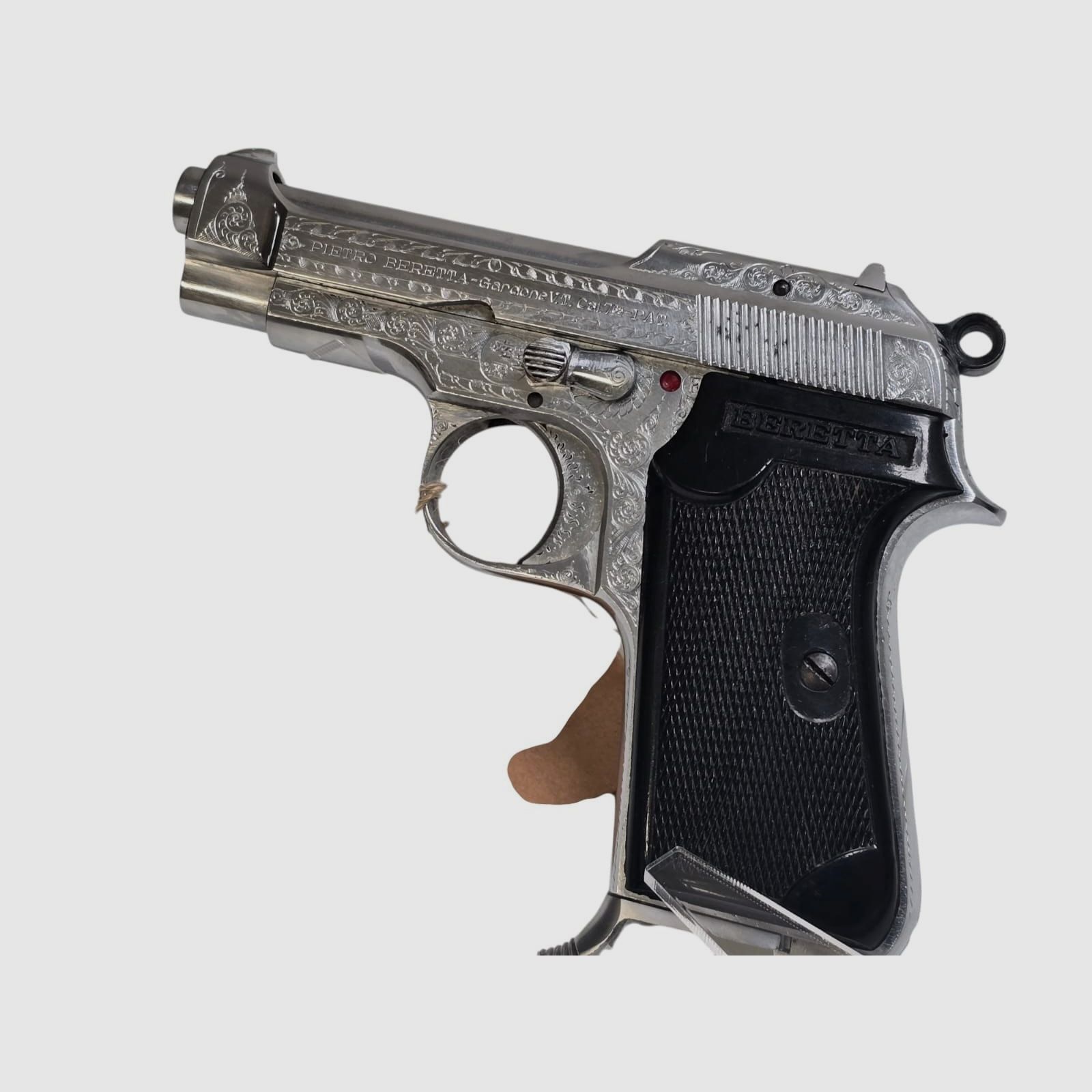 Beretta 1935 BIS – Pistola de colección de 7,65 mm con acabado cromado, imagen 1 de 3