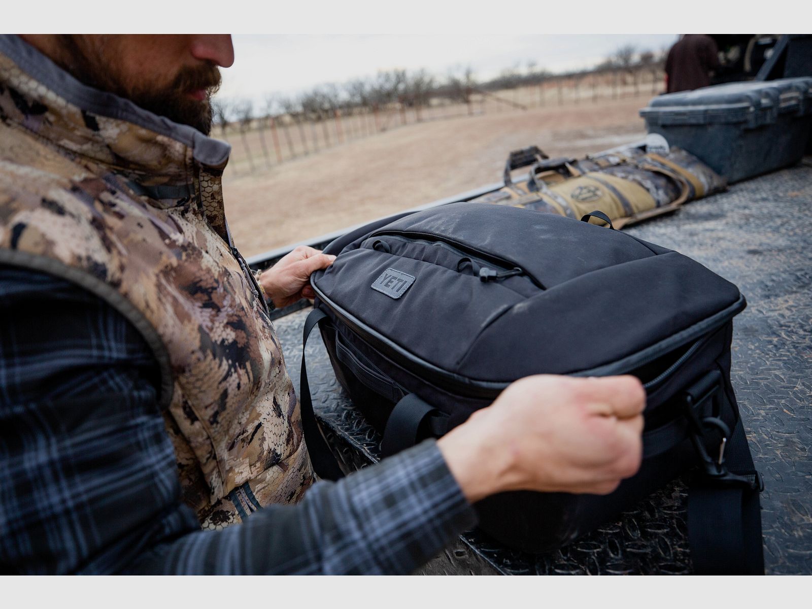 Borsa da viaggio YETI® Crossroads 40 L - Nera, immagine 5 di 6