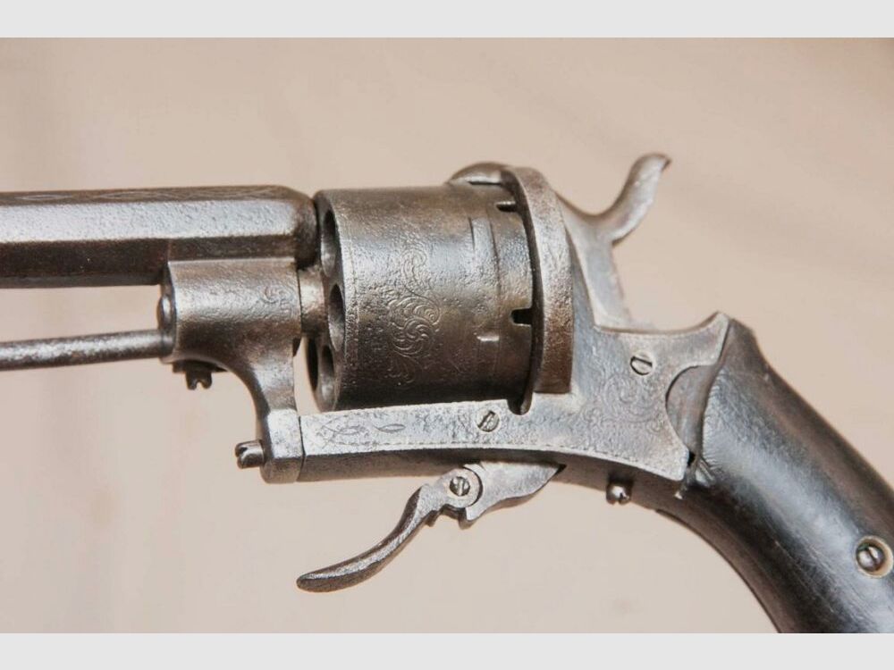 unbekannter Revolver Lefaucheux Stiftfeuer