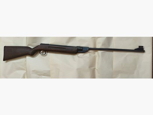 WESTIGINGER & ALTENBURGER AIR RIFLE WITH BAG + BULLET CATCHER + TARGETS