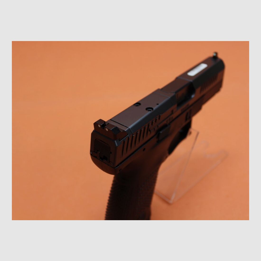 CZUB Ha.Pistol 9mm Luger CZUB CZ P-10C OR Optics Ready 102mm barrel/ for Red Dot Sight (9mm Para/9x19)