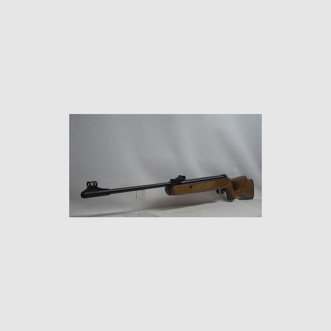 Two-fifty inkl. ZF 3-9x32 AO - Kal.4,50mm,Lochschaft -F-