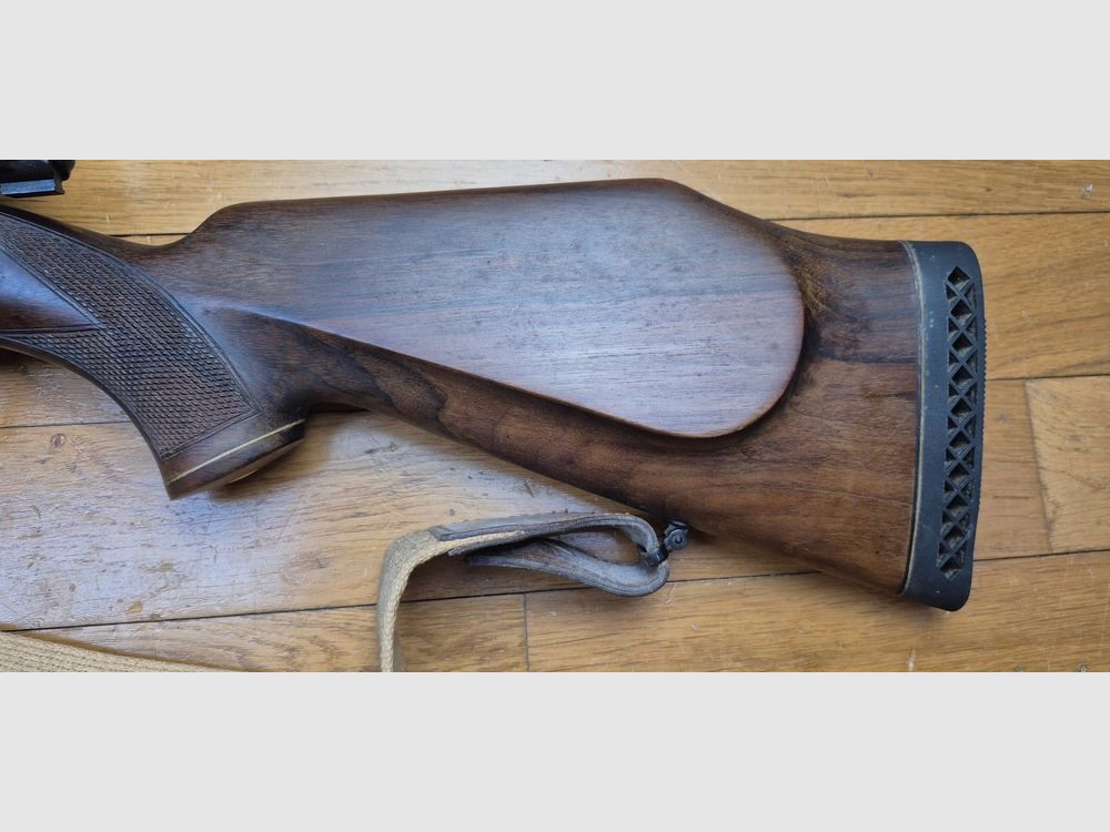 Sehr schöne Großwildbüchse BRNO ZKK 602 — Kal. .375 H&H Magnum — Magazin 5 Schuss (!) — Waffe von 1985 — Zielfernrohr Zeiss Jena ZF4 DDR 100% Stahl — Großwild und afrikanische Jagd Big Five — Sehr schönes Holz — Exzellente Mechanik — Hochwertige Verarbeitung — Zustand nahezu Premium — TBE+/TBE++, Bild 30 von 40