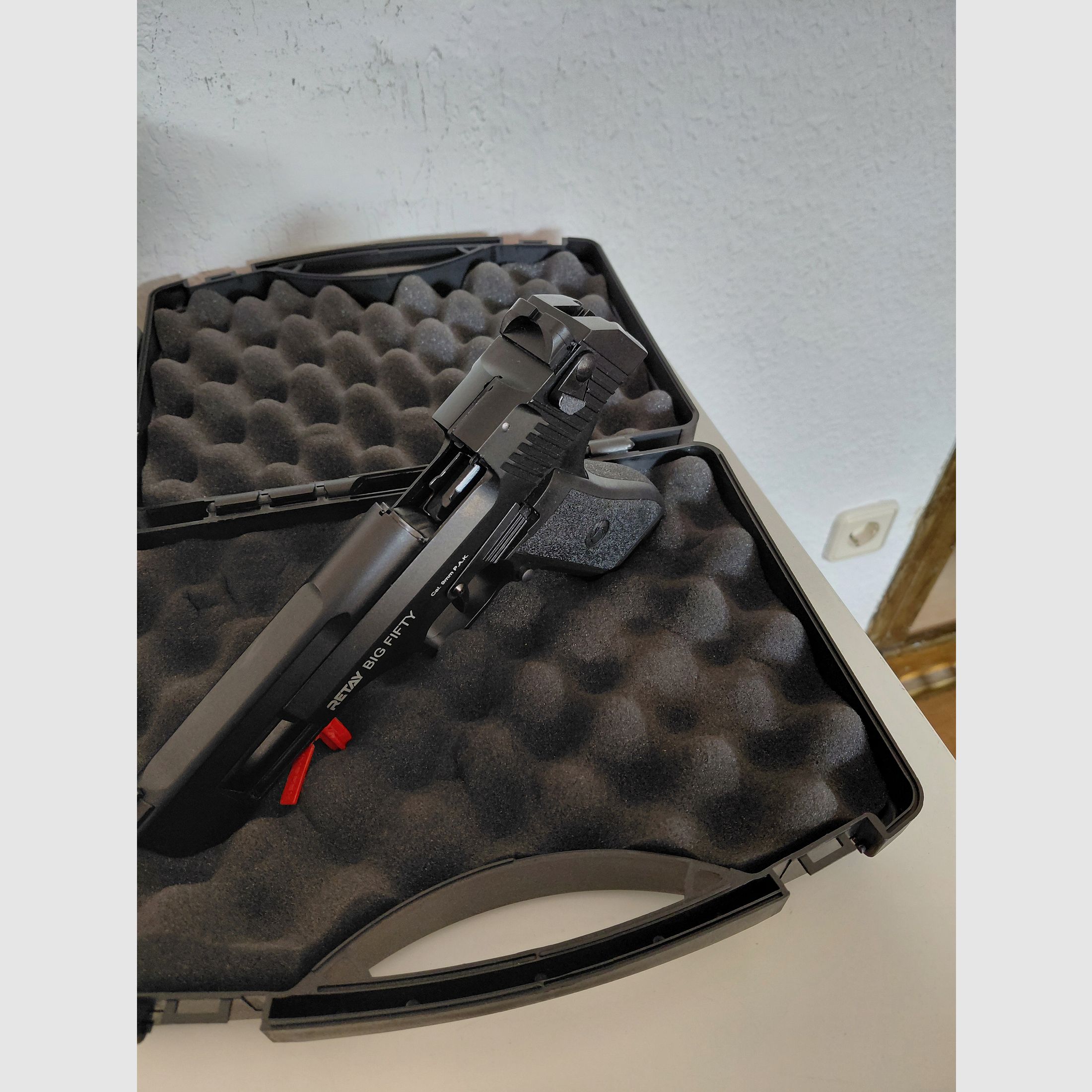 Schreckschuss Pistole Big Fifty Desert Eagle  9mm
